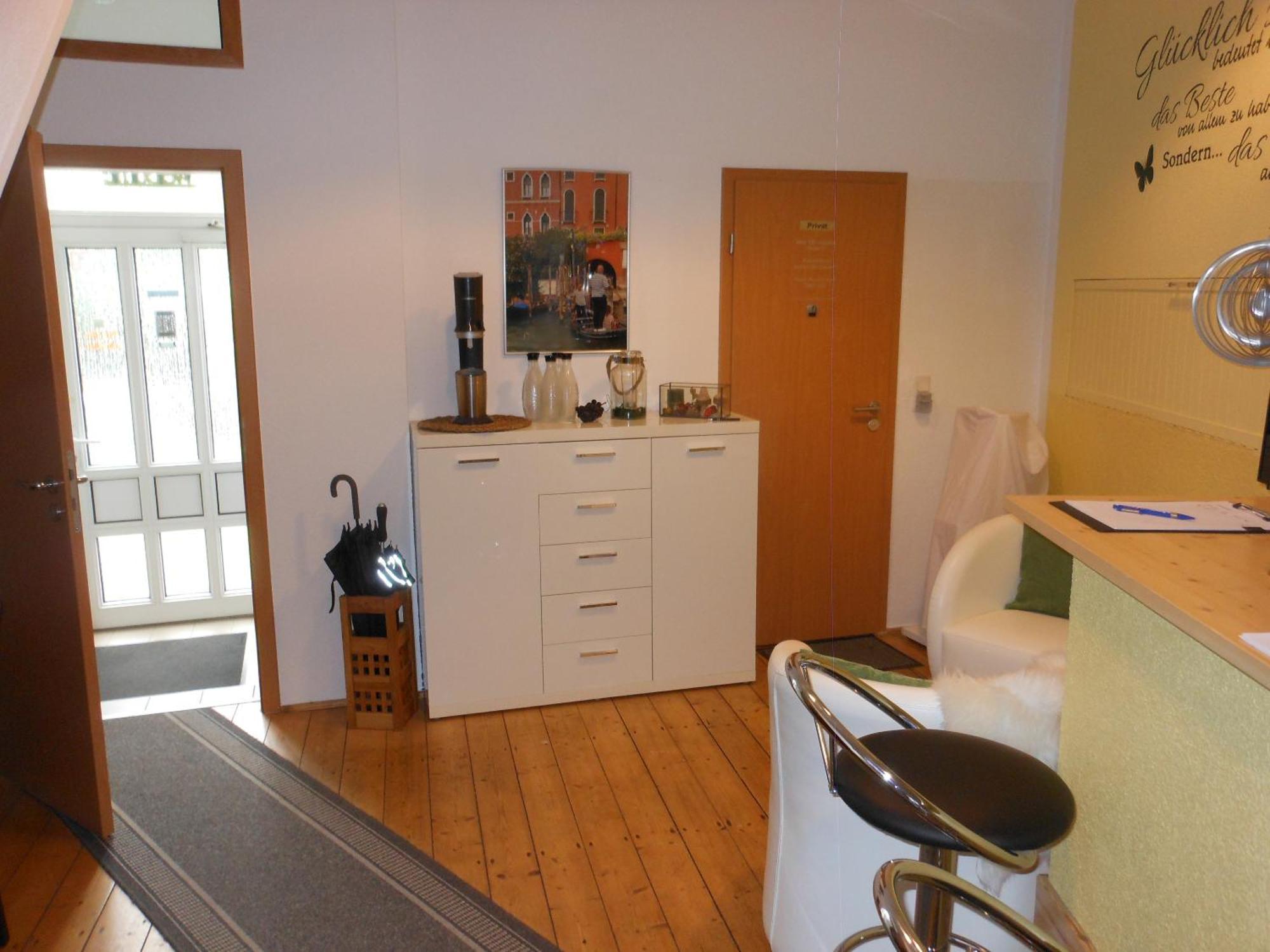 Pension Am Werder Бернбург Экстерьер фото